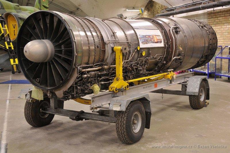 萨博37战斗机,鸭翼螺旋桨战斗机