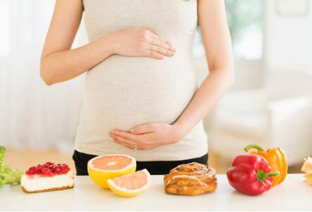 产妇担心顺产侧切而选择剖腹产,比顺产还担心的是侧切