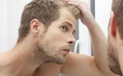 男士去除黑头粉刺的洗面奶排行榜,男士祛黑头粉刺收缩毛孔产品推荐