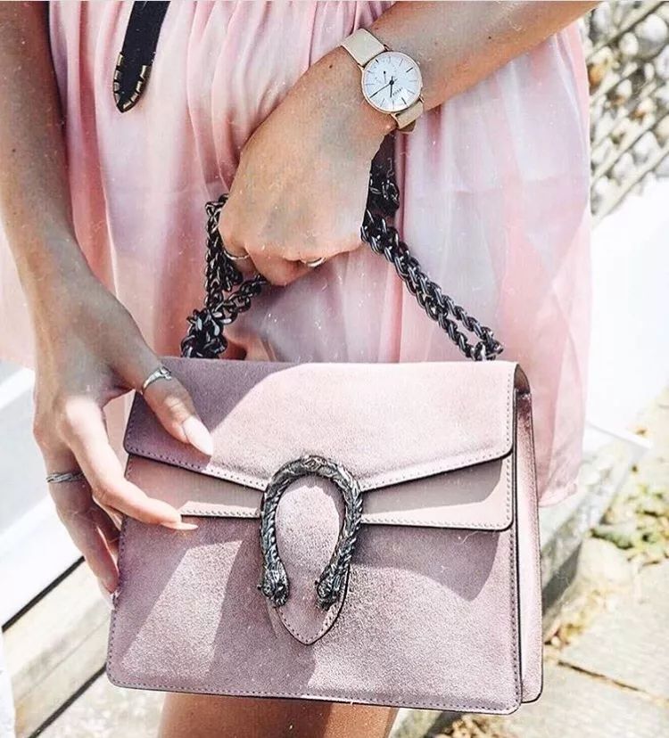 男士百搭手表便宜,1千元女士明星百搭防水手表