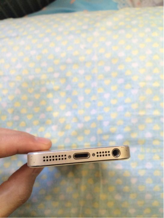 无法拒绝520礼物,100块的iphone5s当备用机