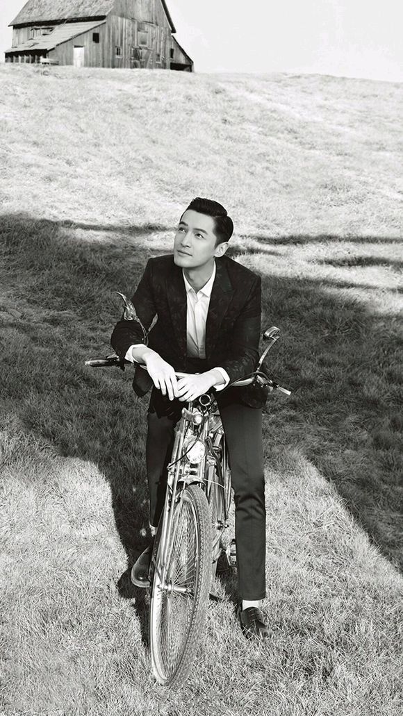 ios所有自带壁纸高清原版,正版高清壁纸在哪买