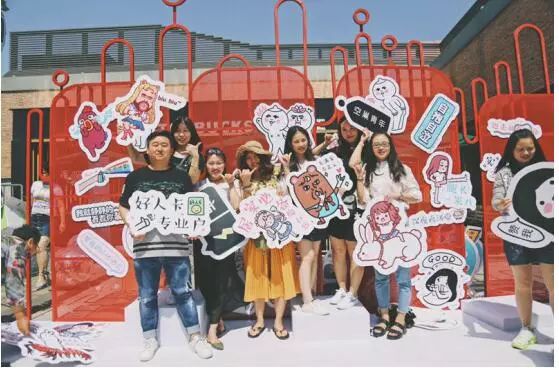 介绍一下上海静安大悦城摩天轮,魔都爱情地标大悦城摩天轮