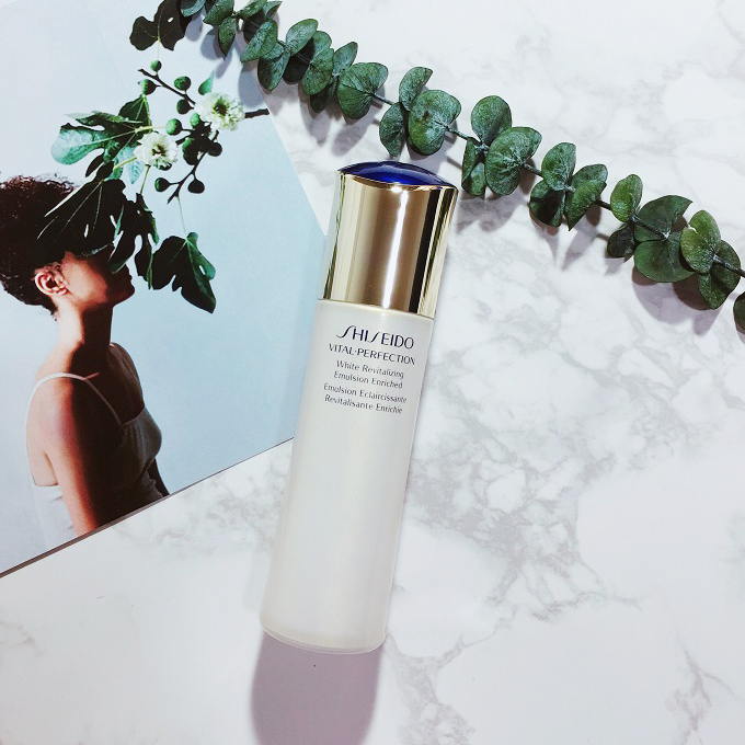 保湿不粘腻乳液推荐测评,日本口碑最保湿乳液