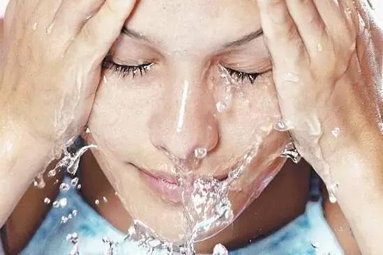 缩小毛孔最有效的方法小妙招,缩小毛孔的最有效方法小窍门