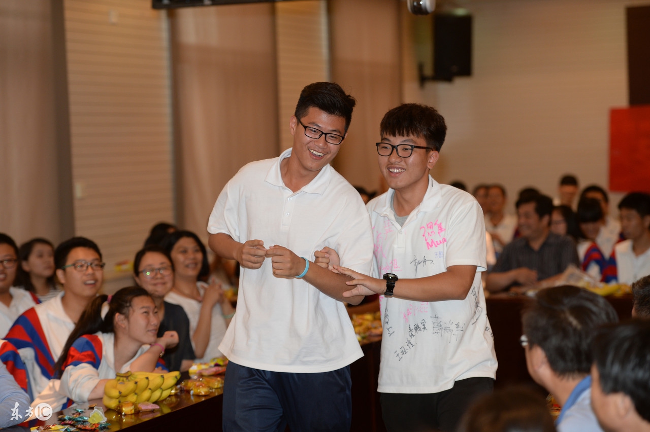 高一住校怎么防止别人偷东西,宿舍小偷偷东西很嚣张怎么办