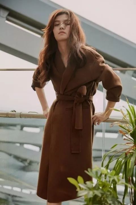 年底了想买东西犒劳一下自己,年底了买件礼物犒劳下自己