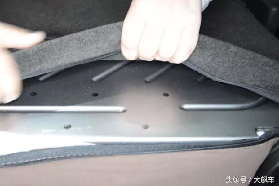 别克昂科威内饰详解视频,别克昂科威2017款拆解