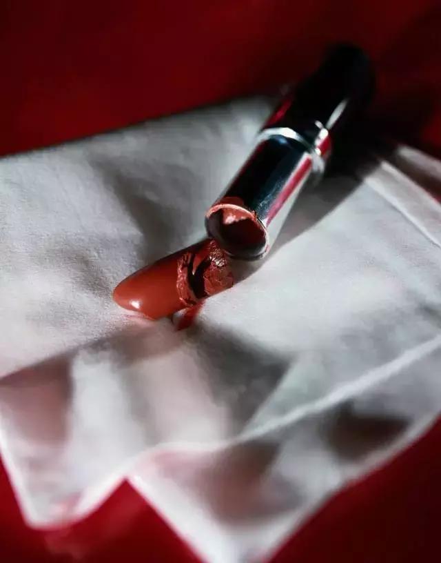 口红断了,我的心也跟着碎了……不慌,这里有神复原!