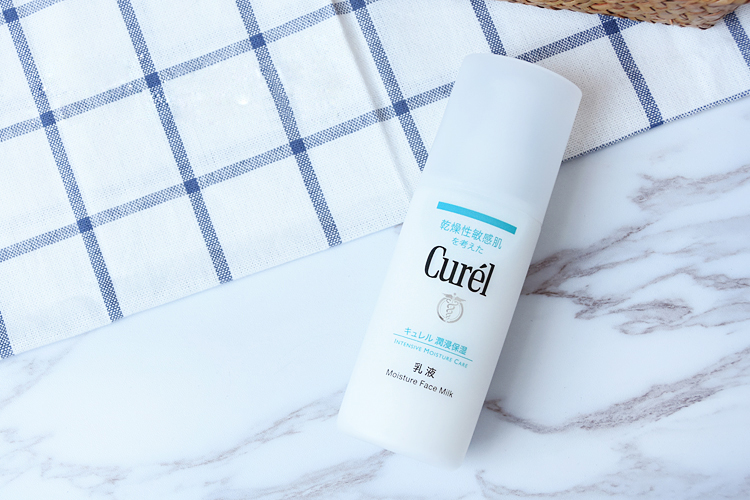 保湿不粘腻乳液推荐测评,日本口碑最保湿乳液