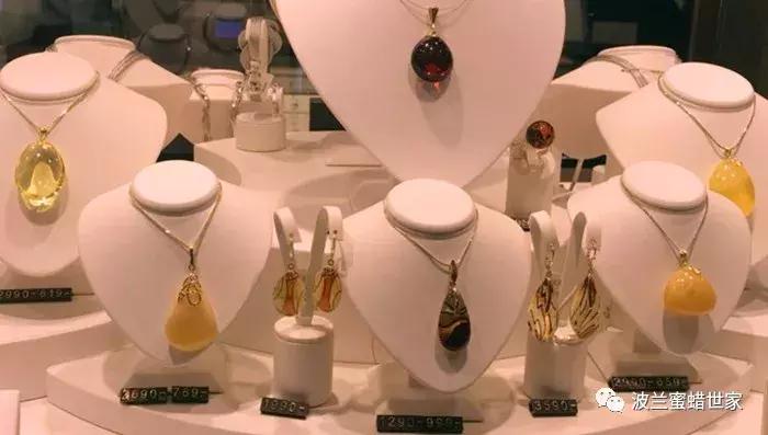 走进波俄琥珀店，看完再也在不信原产地价格便宜了