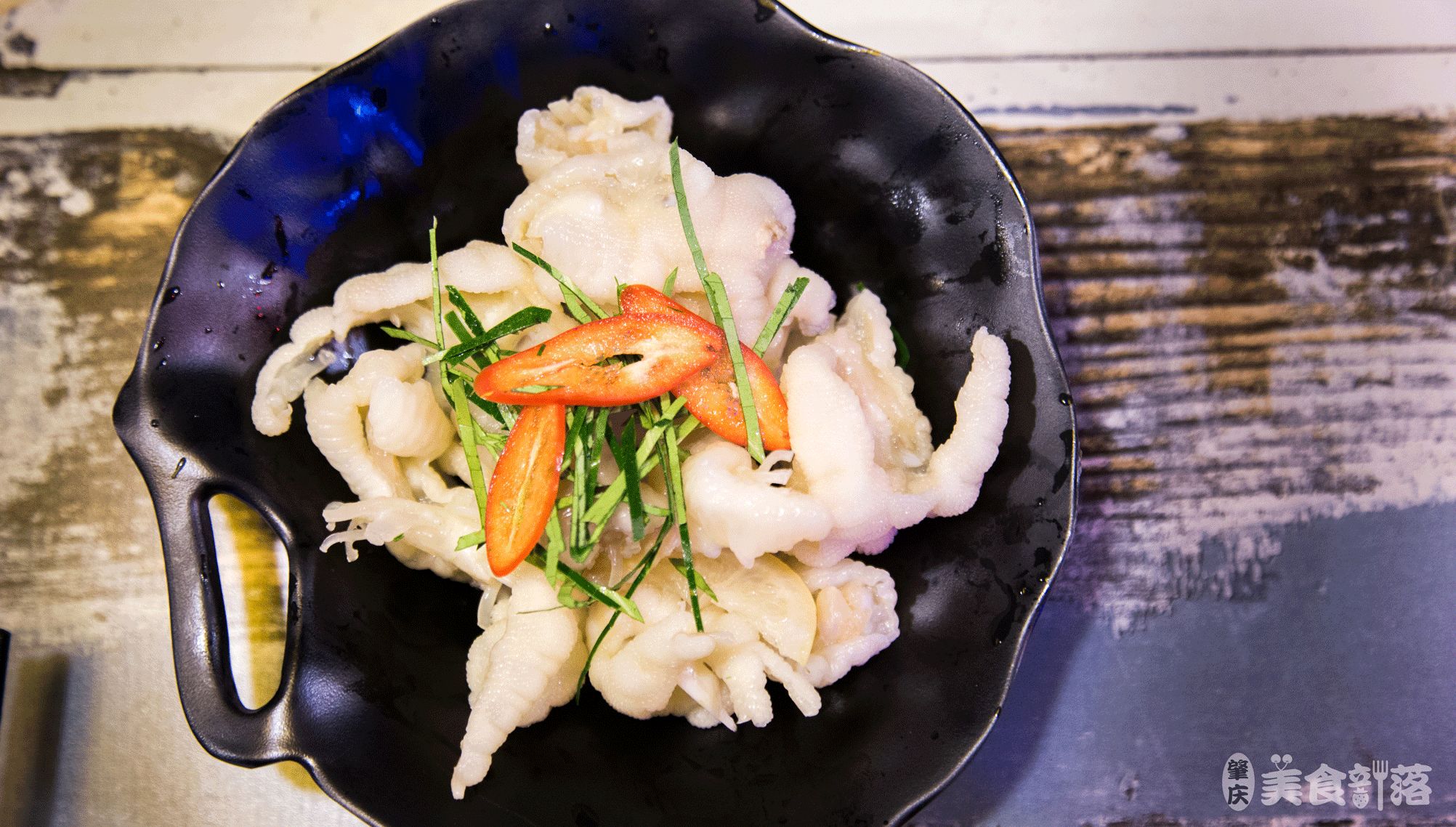 排队等位到疯的牛蛙专门店终于杀到肇庆，带你封测带你飞！