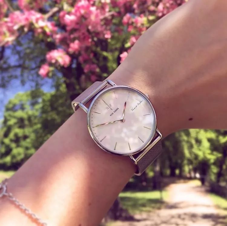 男士百搭手表便宜,1千元女士明星百搭防水手表