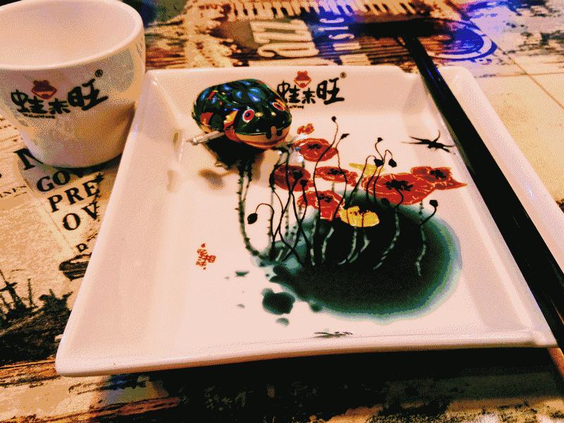 排队等位到疯的牛蛙专门店终于杀到肇庆，带你封测带你飞！