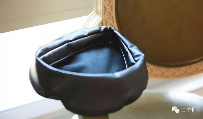 脸大贝雷帽戴法,脸大头发特别少贝雷帽戴法