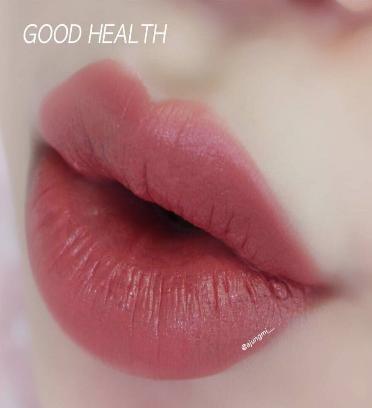 魅可蜜桃乌龙口红色号推荐,魅可rubywoo是蜜桃吗