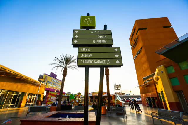 拉斯维加斯旅游吃饭 (拉斯维加斯赌城游记)