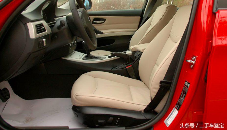 新一代宝马3系318i,2023款宝马3系入门车型