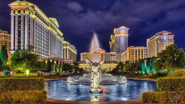 拉斯维加斯旅游吃饭 (拉斯维加斯赌城游记)