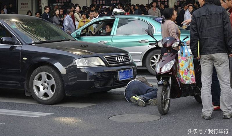 开车撞到人怎样处理才正确,开车撞到人该怎么正确处理