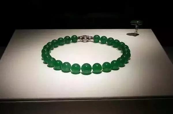 光绪翡翠朝珠,清朝翡翠朝珠108珠