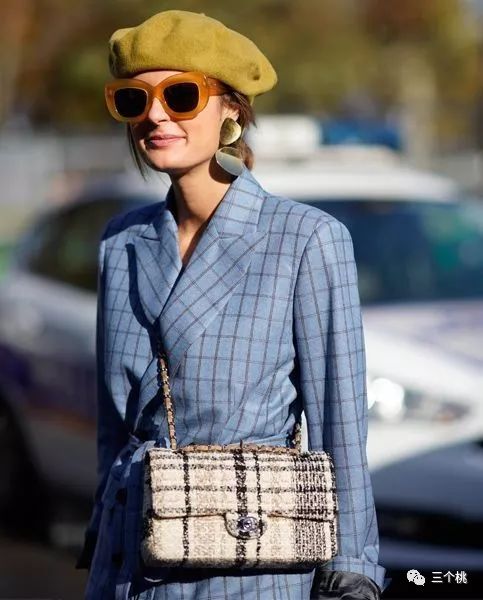 脸大贝雷帽戴法,脸大头发特别少贝雷帽戴法