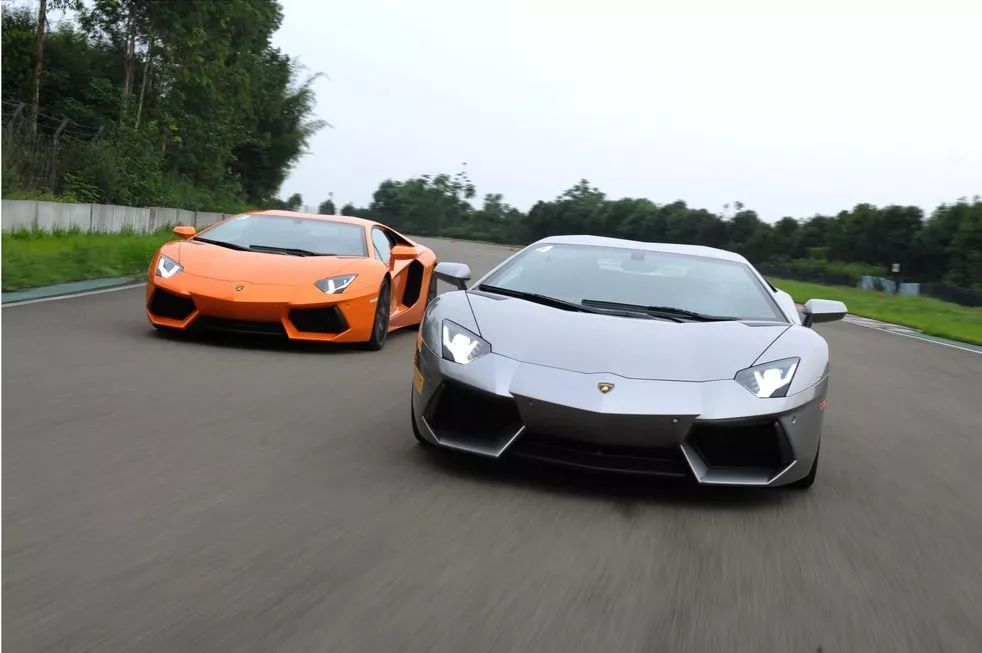 各车型的换挡方式,新手上路手动挡正确换挡方式