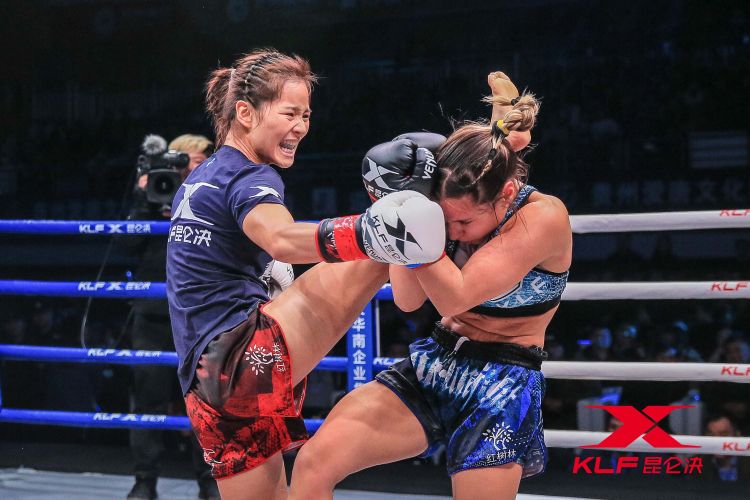 少林寺塔沟武术学校吉尼斯纪录,少林塔沟武校何宇昊教练