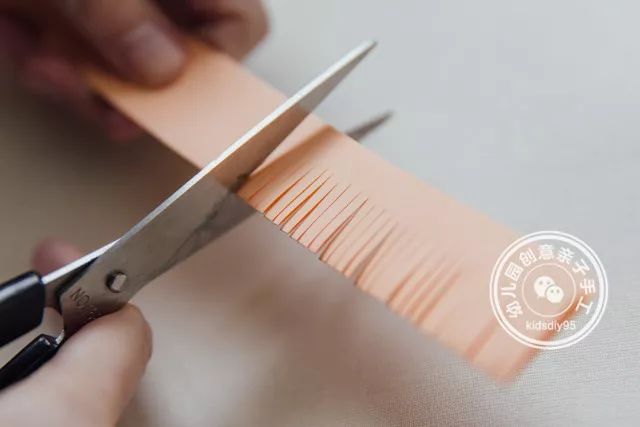 怎么用卡纸做牡丹花和郁金香,牡丹花手工制作卡纸小学