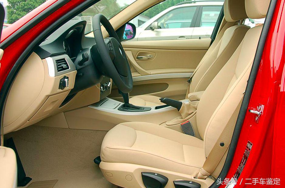 新一代宝马3系318i,2023款宝马3系入门车型