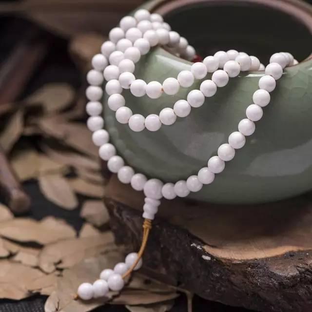 五种不能上当的文玩,这几种文玩戴着邪性千万不要碰