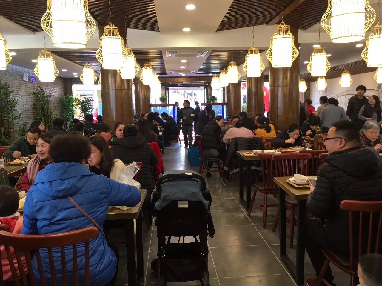 快餐加盟店注意哪些细节,快餐类加盟店到底如何