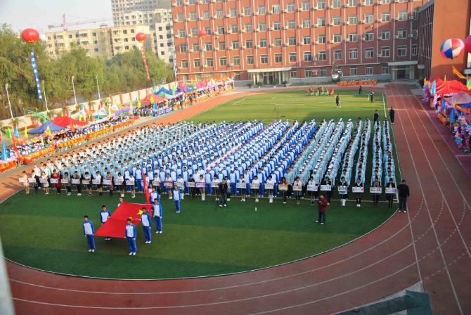 孩子从出生到初中毕业需要多少钱,孩子都上大学了还有必要生二胎么