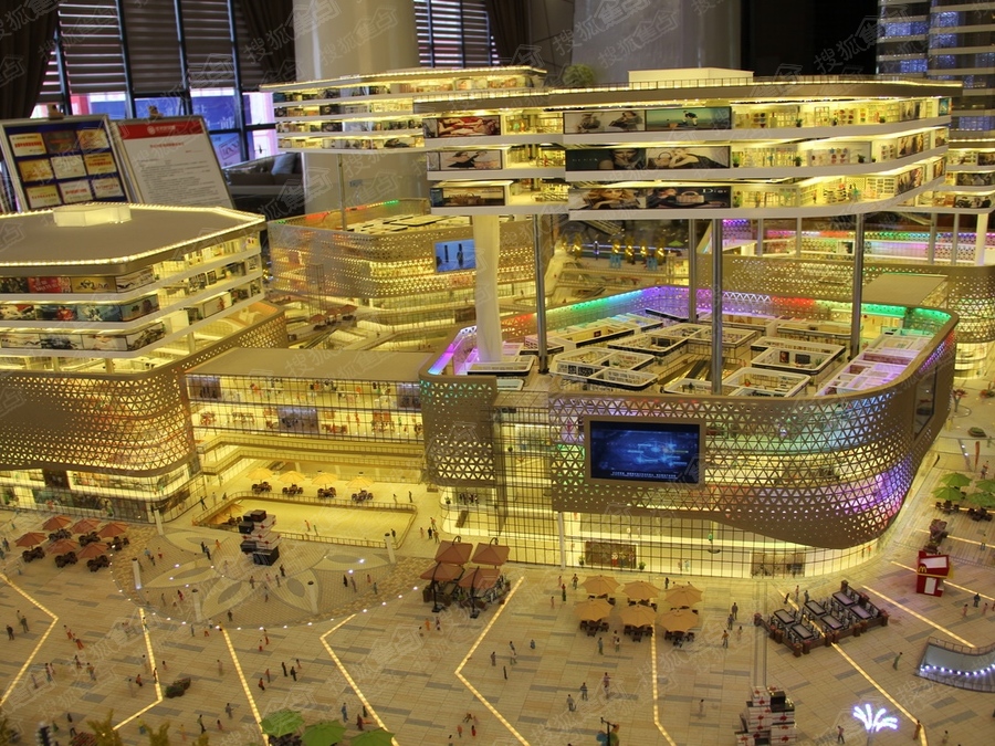 重庆市圣名世贸城游乐场开了没,圣明世贸城游乐场要门票吗