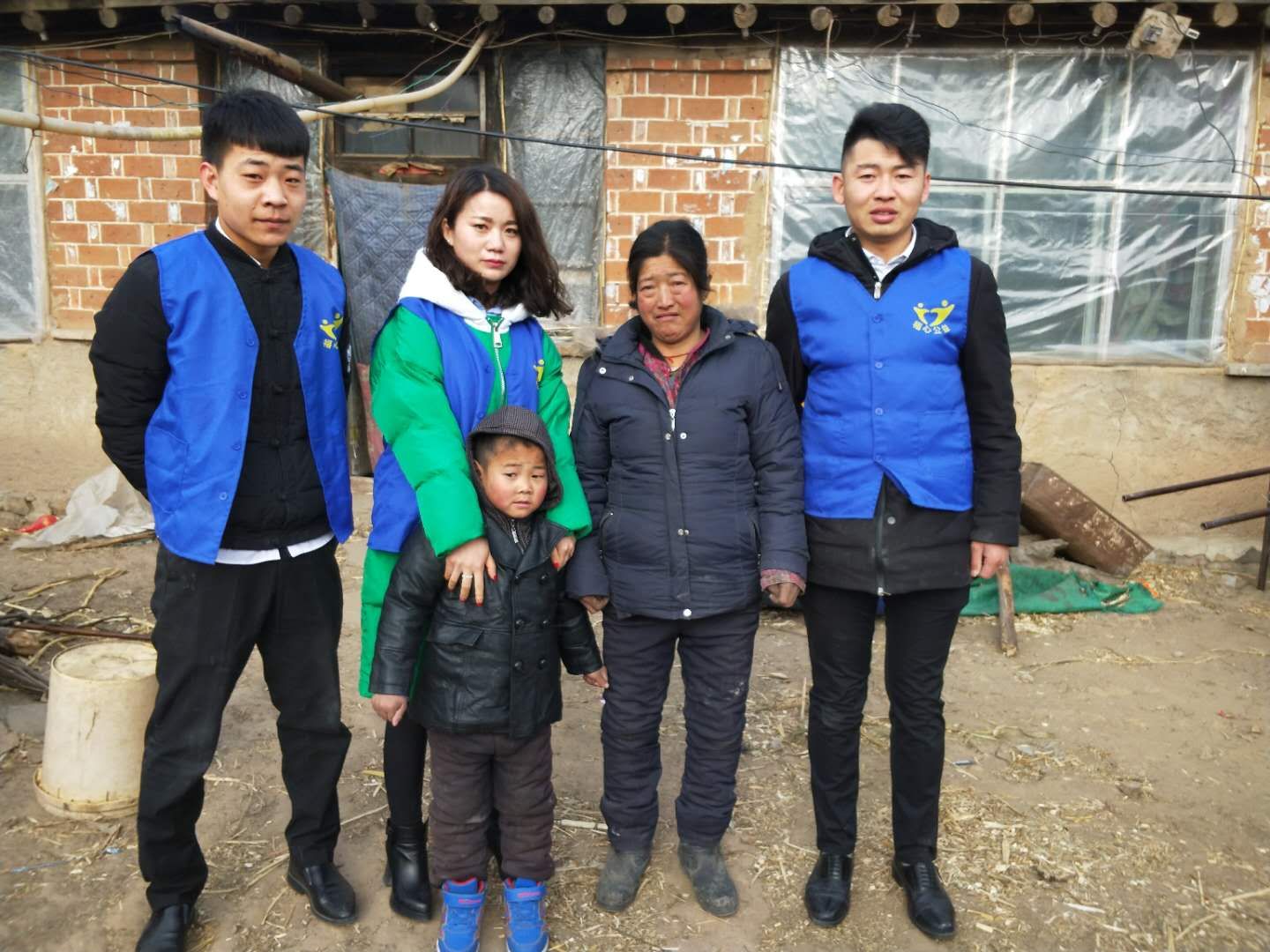 寒门送暖日行一善