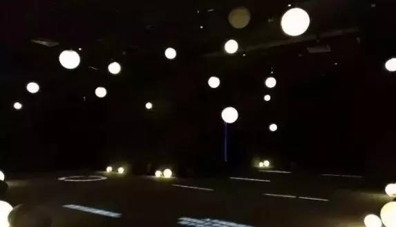 暴雪天，魔都点击量最高“双人展”陪你抗雪，强势回归，脑洞更大