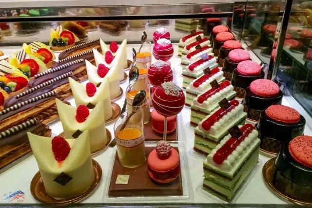 拉斯维加斯旅游吃饭 (拉斯维加斯赌城游记)