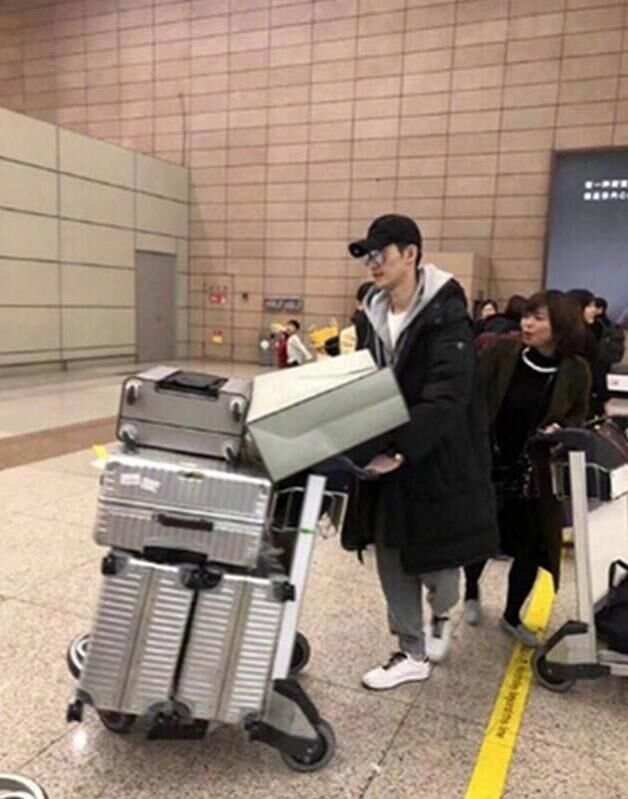 张翰机场海关检查,张翰机场检查海关