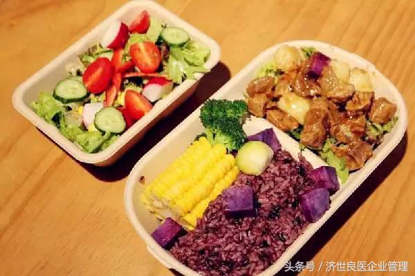 怀孕晚餐吃什么有营养不长胖,晚餐这样吃营养又高效