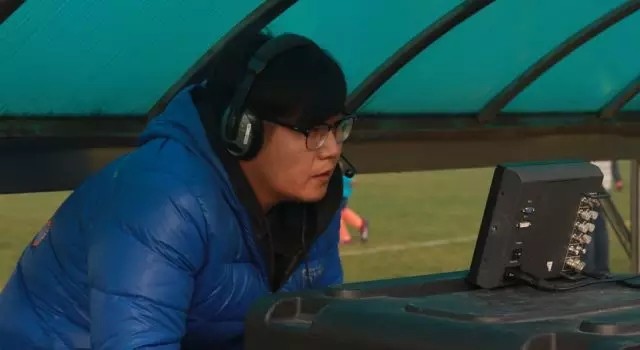 青训之路我们还将负重前行,那个奔跑的少年