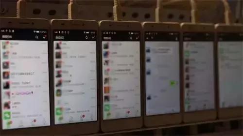 混迹在微信群的外挂月入几十万,已形成产业链