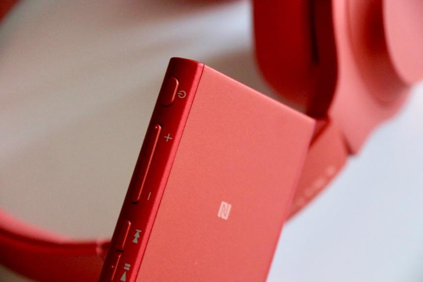 颜值与音质并存,索尼h.earminiWH-H800索尼WalkmanNW–A45体验