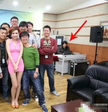 妖盘点｜别人家年会的豪华大奖，辣瞎眼