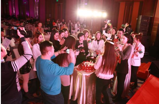 圣嘉新城市合伙人财富盛典圆满落幕