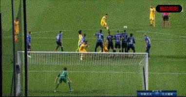 震惊足坛的手球,足球裁判手球