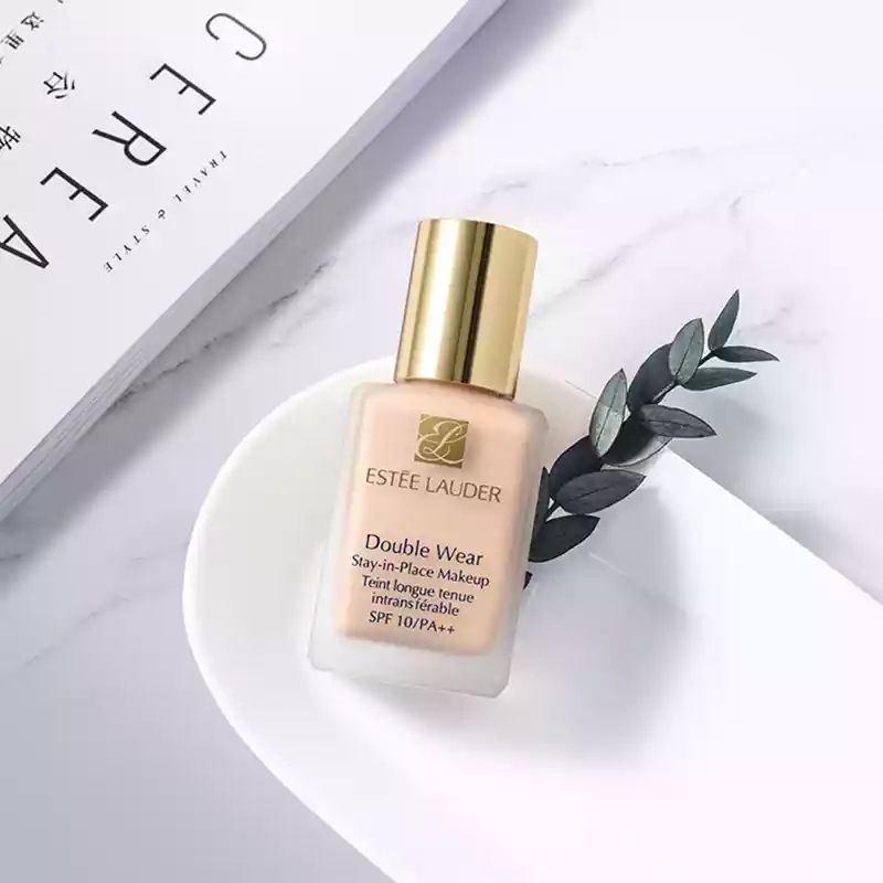 爱美的妹子适合买什么,干皮的妹子适合的粉底液