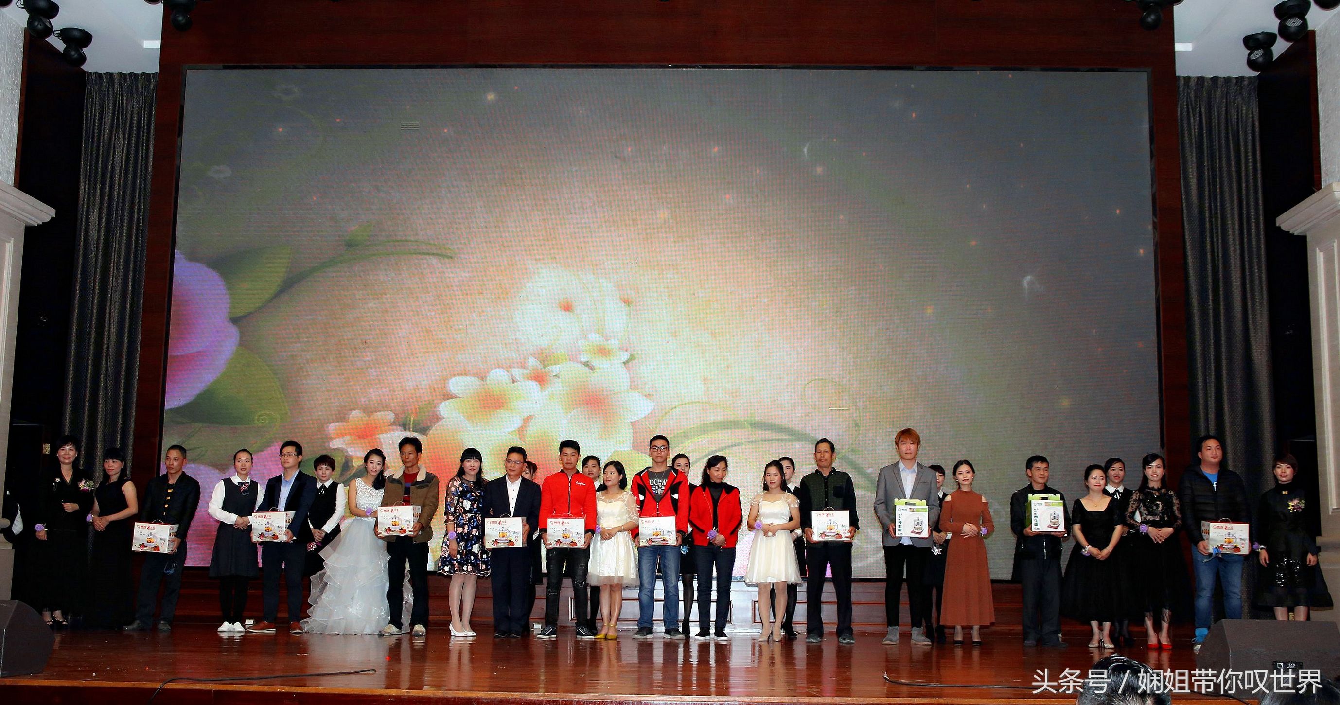 九载春华秋实今朝骏业日新的意思,春华秋实谱写事业华章