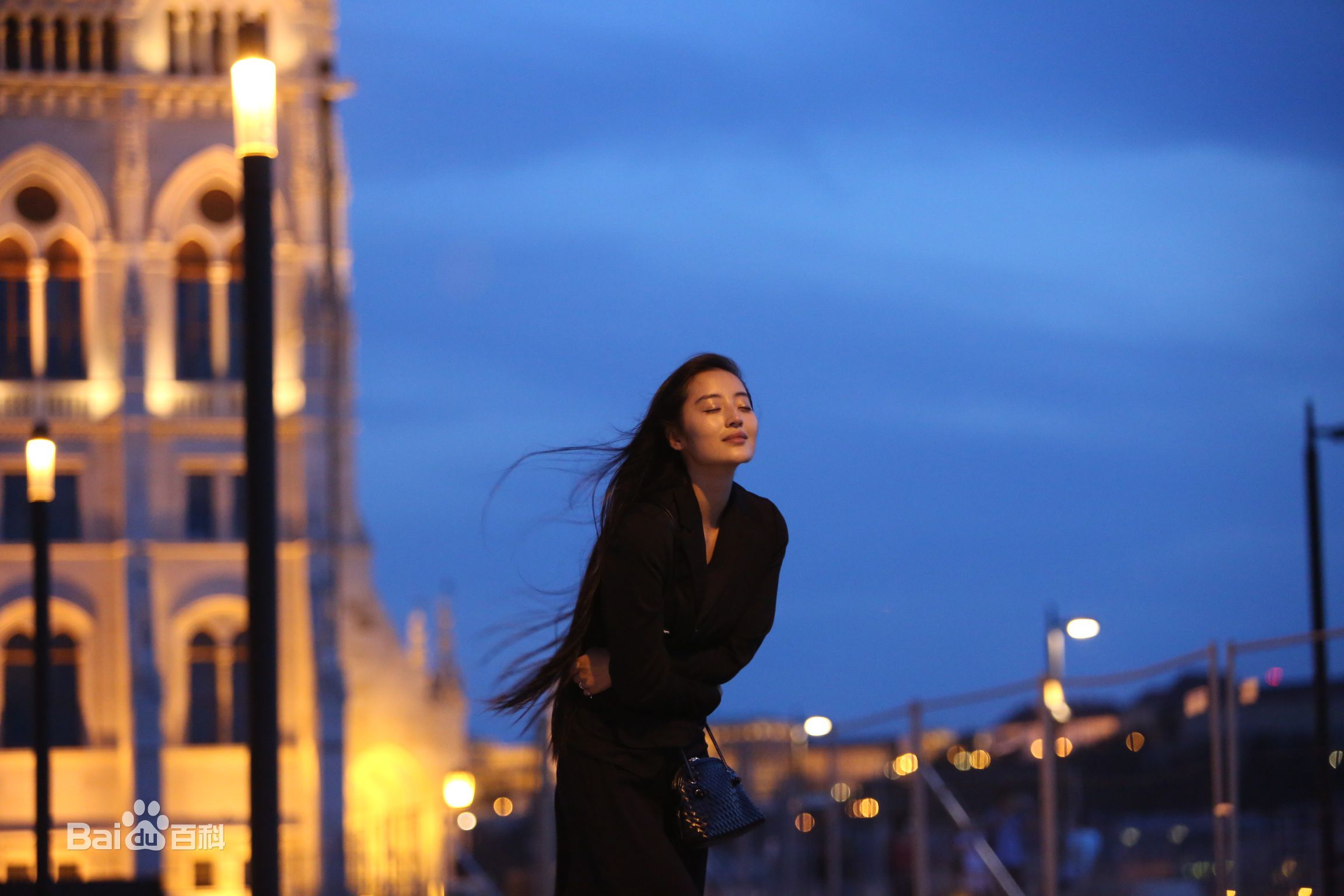 婕斿憳绉﹂洩涓滈樋,涓滈樋婕斿憳绉﹂洩