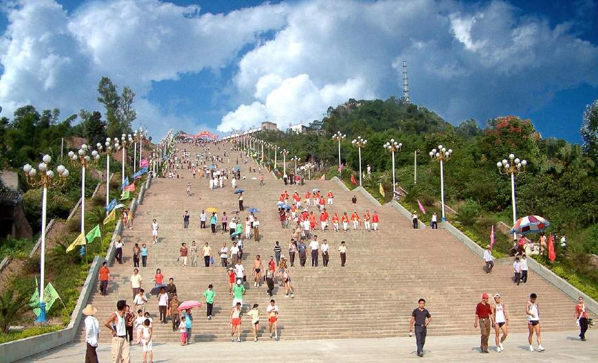 重庆市云阳县，重庆最大的移民县，中国第一幅春联作者故里