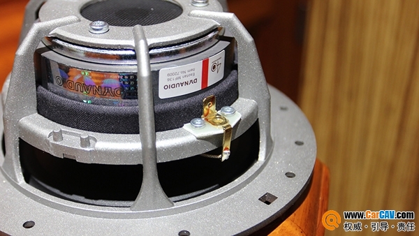 原车主机直推毫无压力丹拿40周年纪念版236两分频套装赏析